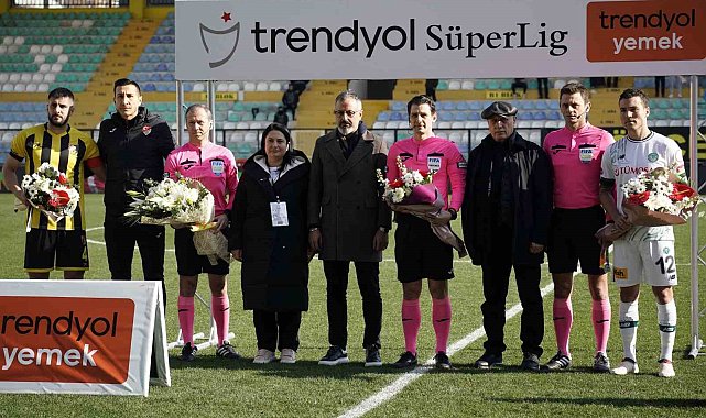 Trendyol Süper Lig: İstanbulspor: 0 - Konyaspor: 0