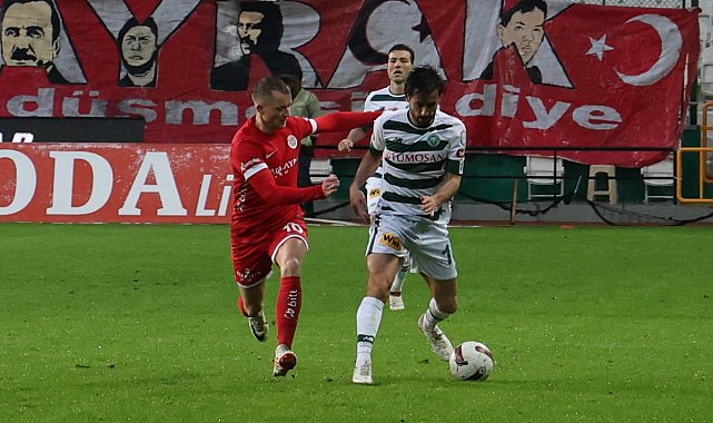 Trendyol Süper Lig: Konyaspor: 1 - Antalyaspor: 1