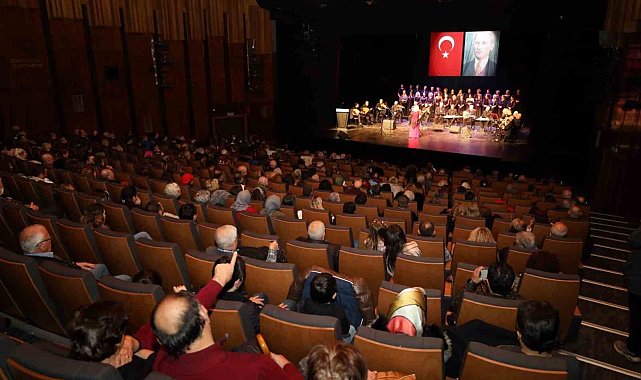 Türk müziğinin eşsiz eserlerini seslendirdiler