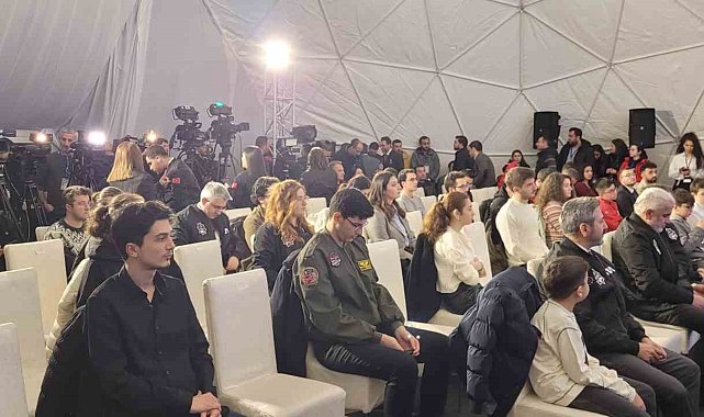 Türkiye Cumhuriyeti tarihinde bir ilk: Türk astronot Alper Gezeravcı&#039;nın uzay yolculuğu başladı