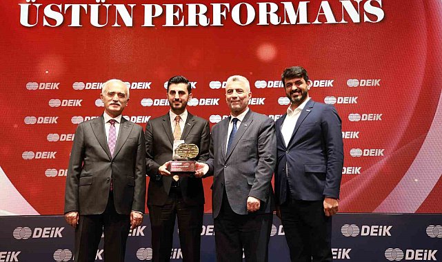 Türkiye-Irak İş Konseyi Başkanlığına yeniden seçilen Halit Acar'a üstün performans ödülü
