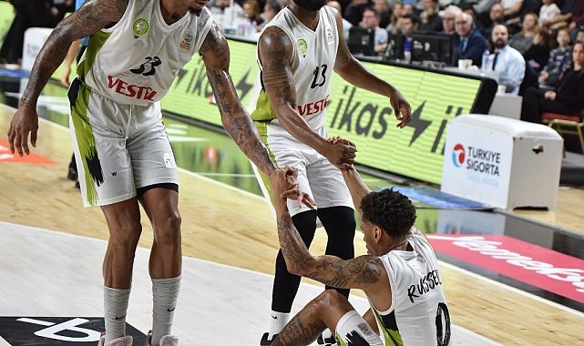 Türkiye Sigorta Basketbol Süper Ligi: Manisa BBSK: 80 - Galatasaray: 83