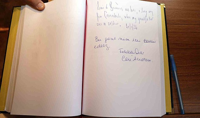 Ünlü yazar Bernieres'ten Çanakkale Müzesi'ne tam not