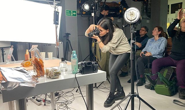 Ürün fotoğrafçılığını öğrendiler