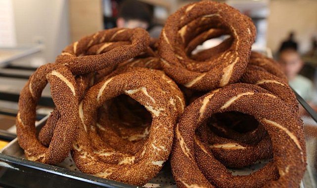 Uşak'ta simit 10 lira oldu