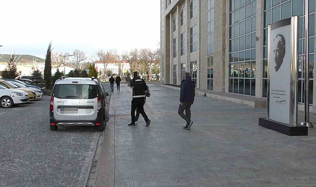 Uşak'taki uyuşturucu operasyonunda 1 kişi tutuklandı