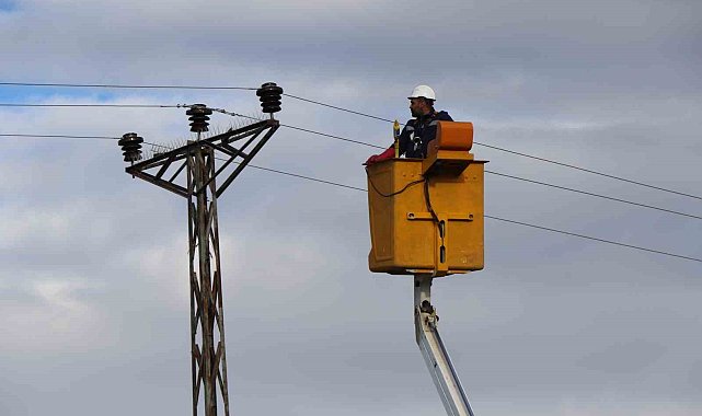 Vali Aydoğdu; "İhbar yapılmadan ve işlemlerini tamamlaması için makul bir süre verilmeden ilimizde hiçbir vatandaşımızın elektriği kesilmeyecek"