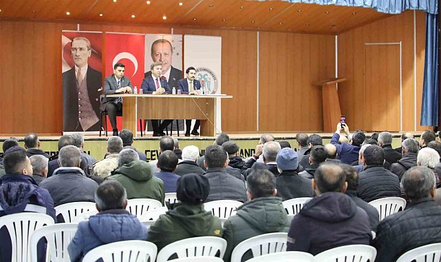Vali Aydoğdu, Refahiye'de köy muhtarlarıyla bir araya geldi
