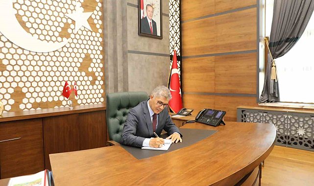 Vali Cahit Çelik'ten 10 Ocak İdareciler Günü Mesajı