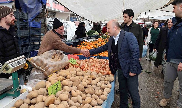 Vali Varol, pazarcı esnafların taleplerini dinledi