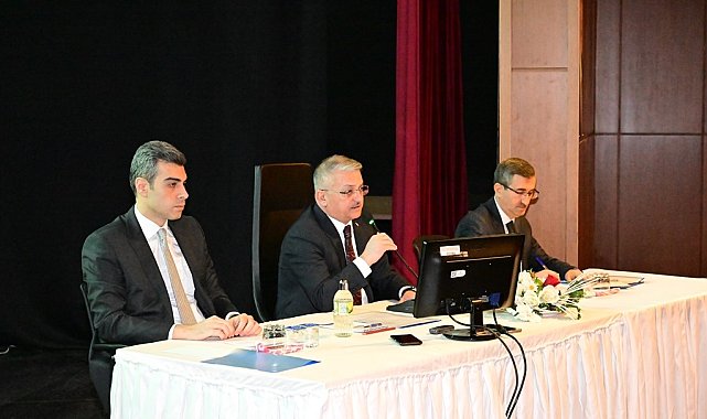 Vali Yazıcı'dan daire müdürlerine sitem