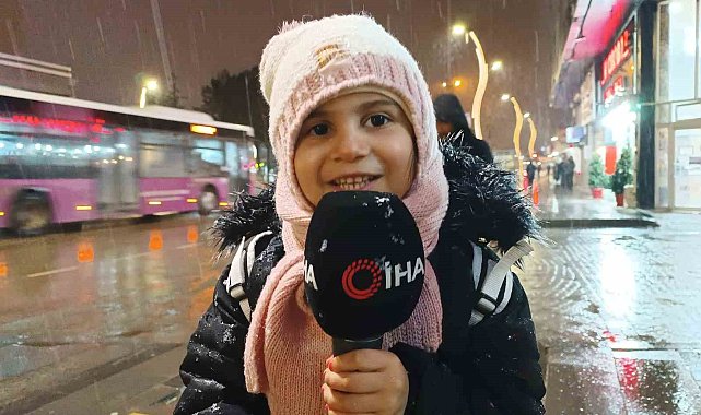 Van'da karla karışık yağmur hayatı olumsuz etkiliyor