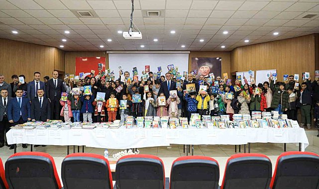 Van'da kitap dağıtım lansmanı yapıldı