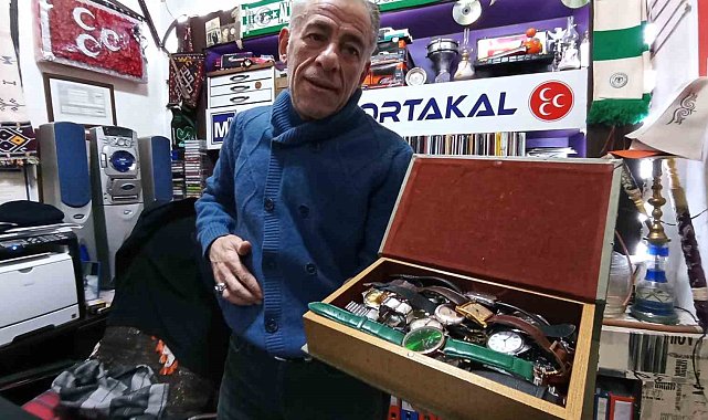 Yaklaşık 350 bin liralık koleksiyonu çalmak için iş yeri kiraladılar
