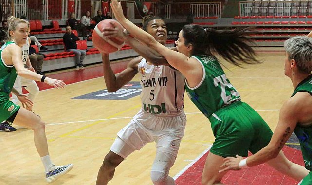 Yalova VİP, evinde Bursa Antspor'u yendi