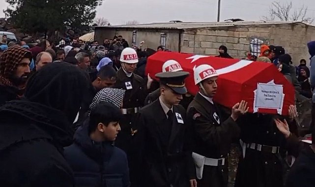 Yaşamını yitiren Siverekli asker toprağa verildi