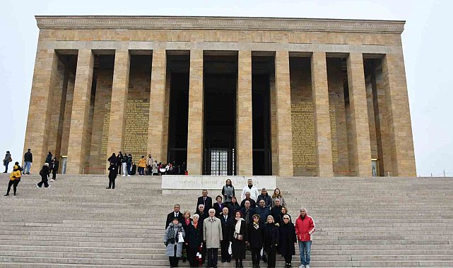 Yaşlı Meclisi Anıtkabir'de