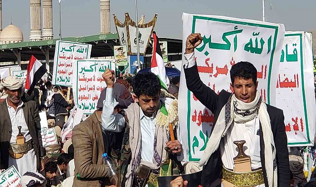 Yemen'de ABD ve İngiltere'nin saldırıları protesto edildi