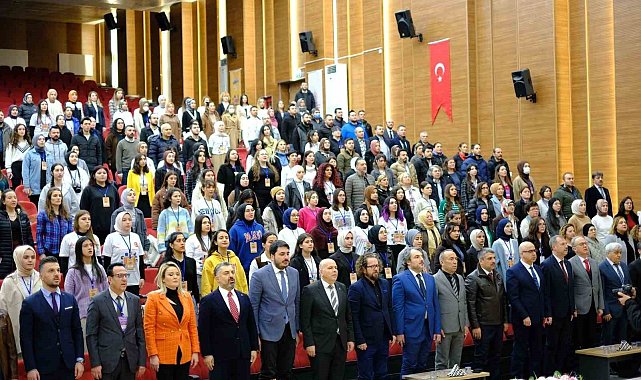 Yeni Medya ve İletişim Kampı Denizli'de başladı