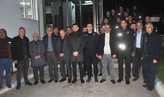 Yılbaşı gecesi yalnız değillerdi