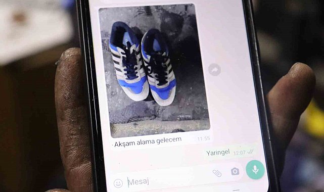 Yılların ayakkabı tamircisi teknolojiye ayak uydurarak çalışıyor