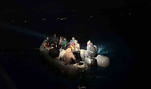 Yunan unsurlarınca ölüme terk edilen 36 kaçak göçmen kurtarıldı