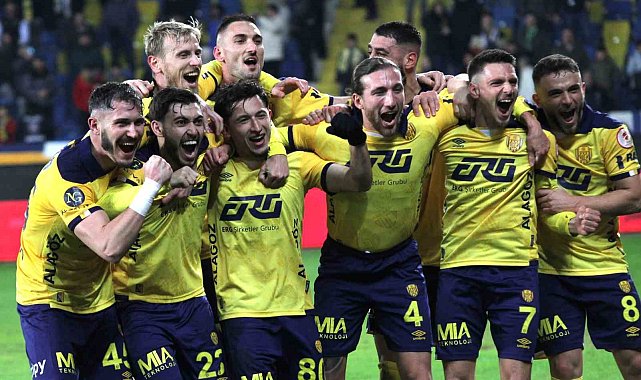 Ziraat Türkiye Kupası: MKE Ankaragücü: 3 - Çaykur Rizespor: 1