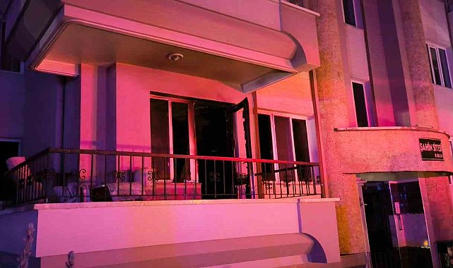 10 kişinin etkilendiği yangında alkollü ev sahibi canını son anda kurtardı