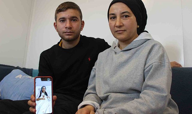 10 saat enkaz altında kalan anne ve oğlu, birlikte yaşama tutundu
