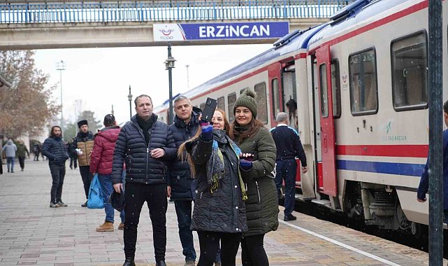 2023 yılında turizm geliri 54 milyar 315 milyon 542 bin dolar oldu