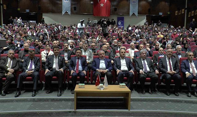 27. Dönem TBMM Başkanı Şentop: "Erbakan hocanın başlattığı hareket yükseldikçe darbecilerin güç mücadelesi aşağı inmiştir"
