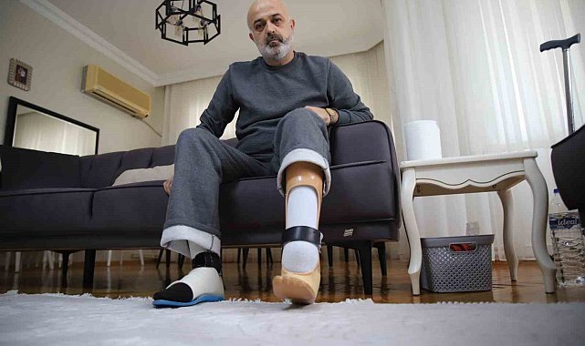 3 gün enkazda kalan aile yaşadıklarını anlattı