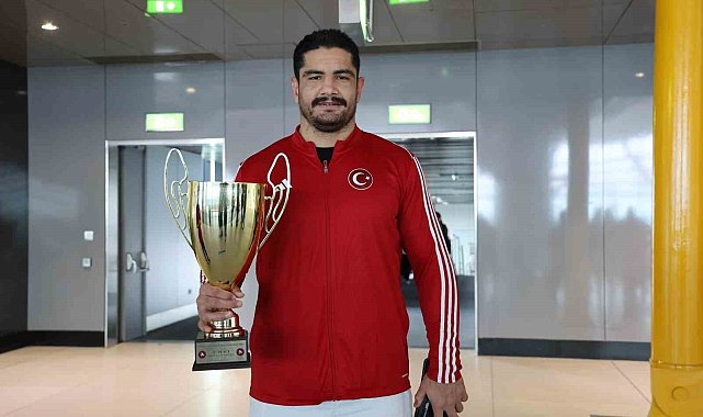 31 yıl sonra Avrupa şampiyonu olan Serbest Güreş Milli Takımı, yurda döndü