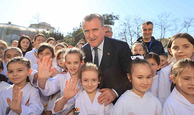 'Spora İlk Adım' projesiyle 479 bin öğrenci sporla tanıştı