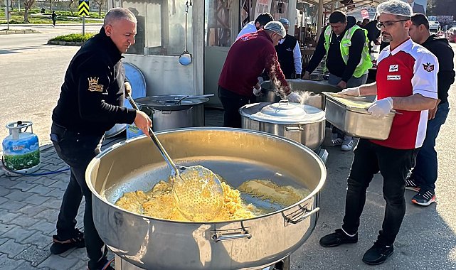Adanalı kebapçı depremde ölenleri unutmadı