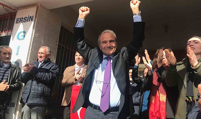 Aday gösterilmeyince CHP&#039;den istifa etti