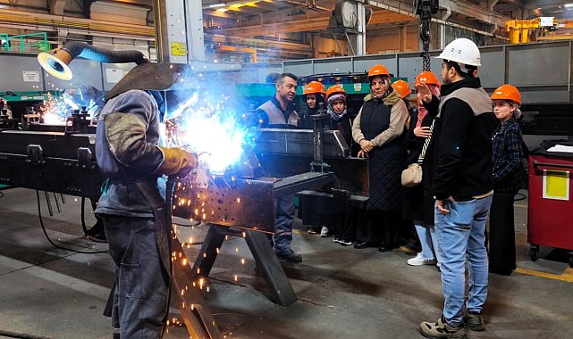 ADEM kursiyeri kadınlar fabrikada kaynak yaptı