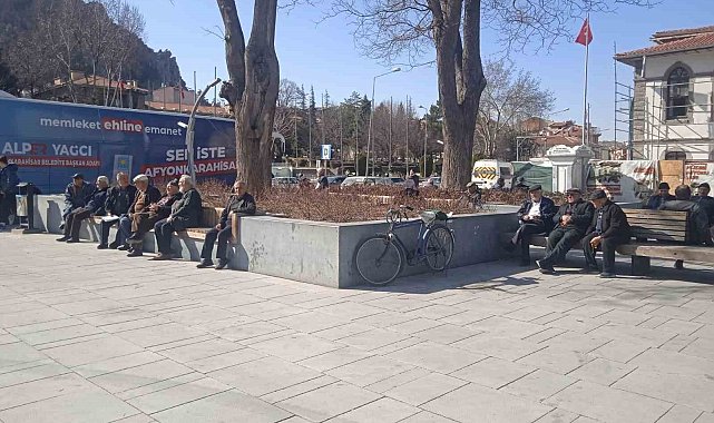 Afyonkarahisar baharı erken karşıladı