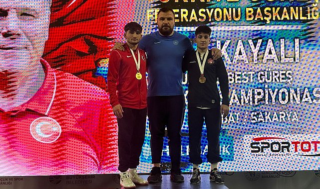 Afyonlu güreşçilerden büyük başarı