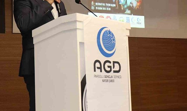 AGD, bayrak taşıyan öncüleri anacak