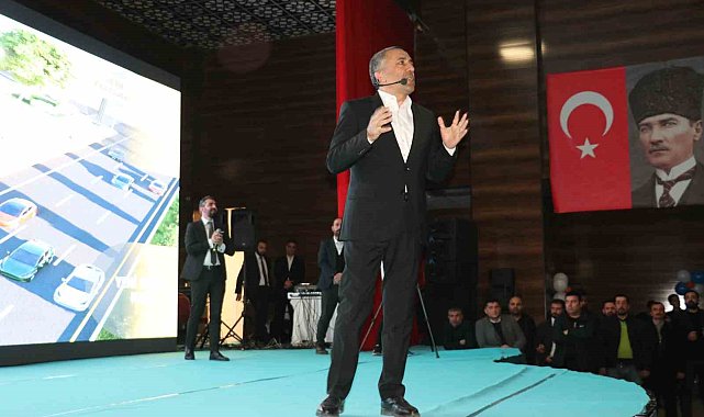 AK Parti Van Büyükşehir Belediye Başkan Adayı Abdulahat Arvas projelerini sıraladı