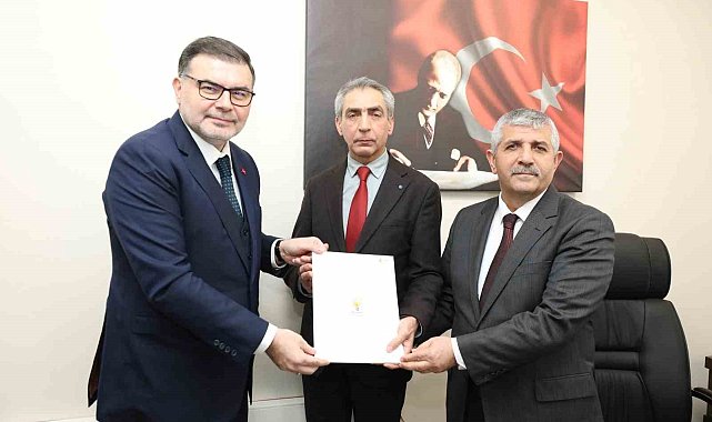 AK Partili Hamza Dağ'ın Cumhur İttifakı İzmir adayı olarak başvurusu yapıldı