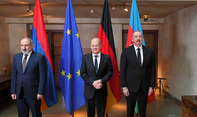 Aliyev ile Paşinyan Münih'te bir araya geldi