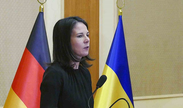 Almanya Dışişleri Bakanı Baerbock'un Ukrayna ziyaretine Rus İHA'sı engeli