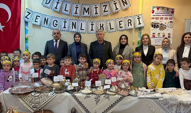 Anaokulu öğrencilerinin atık malzemelerden yaptığı ürünler ilgi gördü