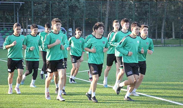 Ankara'dan 3 puan çıkartan Denizlispor'un gençleri, Bandırma maçına odaklandı
