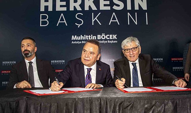 Antalya'da belediye çalışanlarının maaşına yüzde 80 zam