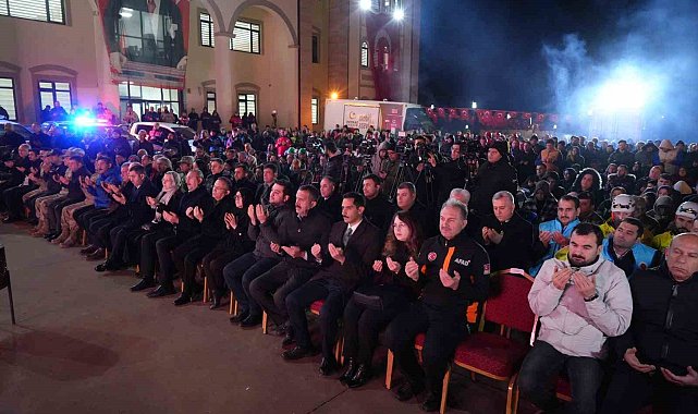 Asrın felaketinde yitirilen canlar İslahiye'de anıldı