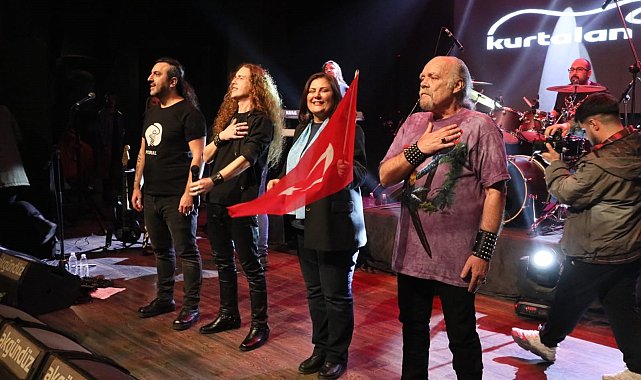 Aydın Büyükşehir, Cem Karaca ve Barış Manço'yu konserle andı