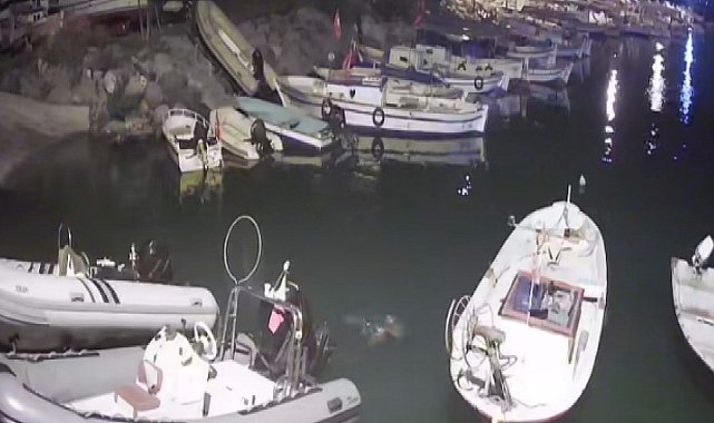 Aylar sonra ortaya çıkan deprem görüntülerinde deniz köpürdü, tekneler beşik gibi sallandı